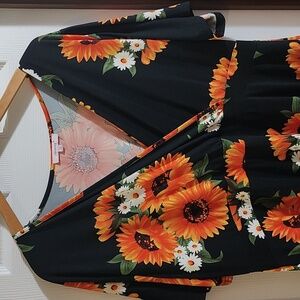 Plus Size Sunflower Dress with Pockets